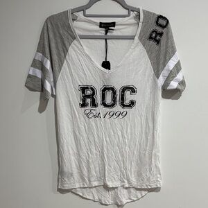 Rocawear White and Gray Short Sleeve V-Neck Tee